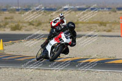 media/Apr-09-2023-SoCal Trackdays (Sun) [[333f347954]]/Turn 11 (10am)/